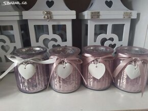 Svatební dekorace vázy svícny polštáře deky lucerny - 12