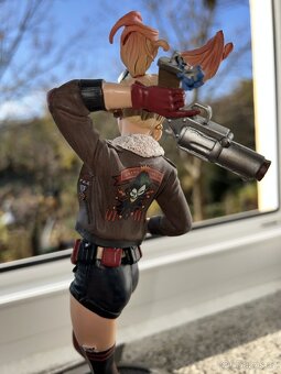 Harley Quinn - DC Bombshells - 12
