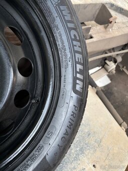 Michelin 205/60 R16 - 12