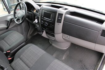 Mercedes-Benz Sprinter 316,SKŘÍŇ 8PAL,HYDR.ČELO,TAŽNÉ - 12