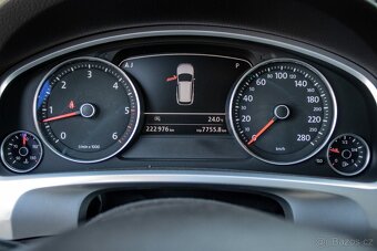 Volkswagen Touareg II 3.0 V6 TDI - 12