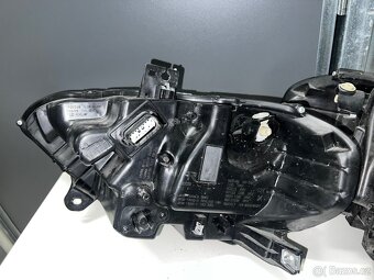 Přední xenonová světla – Ford Mustang (od roku 2017+) - 12