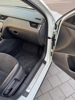 ŠKODA OCTAVIA 2.0TDi SCOUT - 12