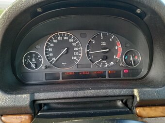 BMW X5 E53 3.0 D 160KW 4x4 xdrive AUTOMAT - 12