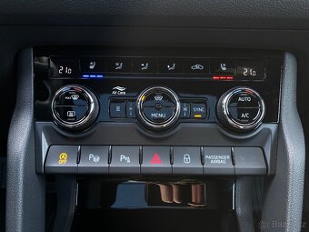 Prodám Škoda Kodiaq RS 2.0 tsi 180kw 4x4 DSG NÁJEZD 23tkm - 12