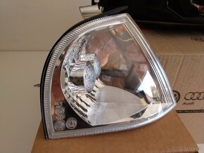 Přední světlomety Octavia 1 xenon - 12
