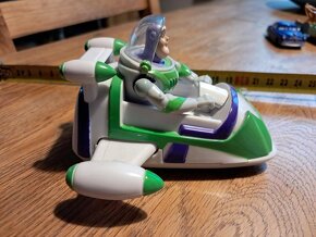 Hračky - Buzz Rakeťák, Auta aj. - 12