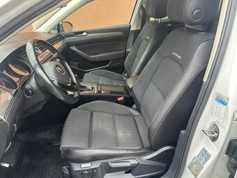 Volkswagen Passat 2.0 TDi 140kW 4motion DSG Alltrack - 12
