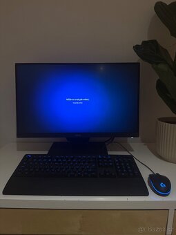 KOMPLETNÍ PC SESTAVA + grafický monitor - 12