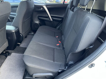 Toyota RAV 4 2.0 VVT-i Edition 4x4 Automat -navi,tažné,152PS - 12