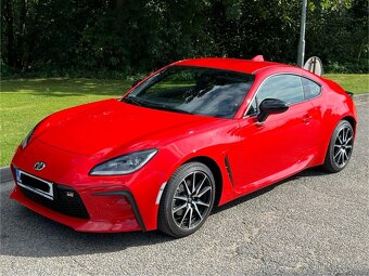 TOYOTA GR86 2.4 6MT - TOP - 12