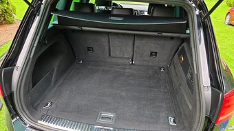 VW Touareg 3.0TDi     ■   PĚKNÝ VŮZ - 12