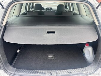 VW Golf VI 1.6 TDi COMBI MODEL 2012 MOŽNO NA SPLÁTKY - 12