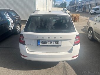 Nabouraná Škoda fabia combi 2021 - 12