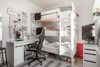 Prodej rodinného domu 6+kk s autodílnou – Šimanov, 9 km od J - 12