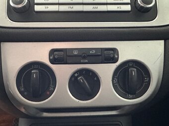 Volkswagen Golf Plus, 1,6 FSi 85kW - 12