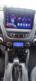 Hyundai ix35 - 12