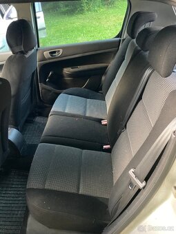 Prodám Peugeot 307, 1.6i, rok 2004, bez STK - 12