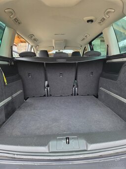 Sharan 2014 len 187000km - 12