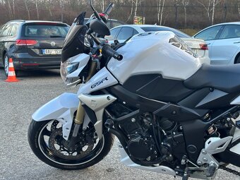 Suzuki GSR 750 2014 - 12