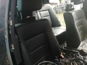 Prodej, náhradní díly Mercedes-Benz C E200 - 12