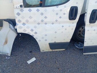 PEUGEOT BOXER, CITROEN JUMPER, FIAT DUCATO DVEŘE Z RV 2017 - 12