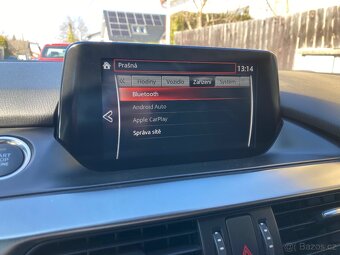 Mazda 6 2,0i 121kw Attraction 1. Majitel - 12