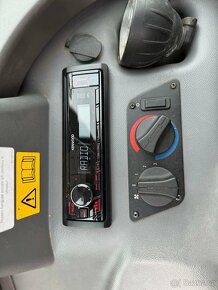 Kolový nakladač Mecalac ax1000 - 12