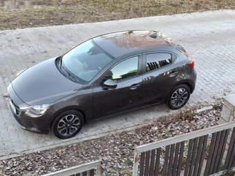 Mazda 2,1.5 benzin 66 kw - 12