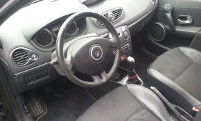 RENAULT CLIO 1.2 - 12