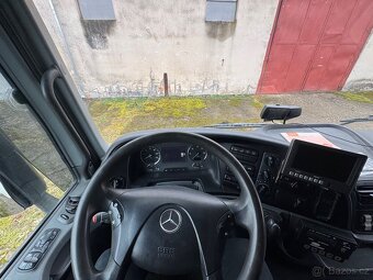 Mercedes Actros - chladírenská nástavba - 12