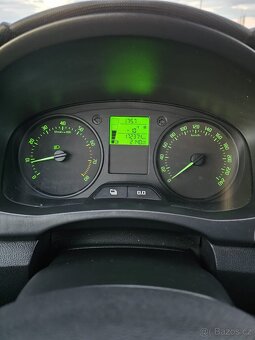 Škoda Fabia 2 1.2 HTP 2011 + tažné - 12