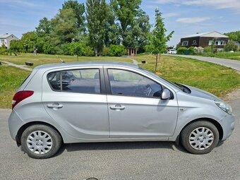 Hyundai i20 r.v.2011 Hatchback - 12
