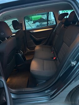 Škoda Octavia 3 Combi 1.6 TDI 81kw Style,CarPlay,Navi,R16 - 12
