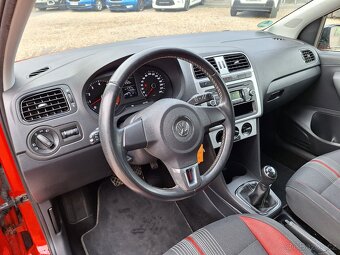 Volkswagen Polo 1.2 TSi 66KW Match, + Sada letních kol - 12