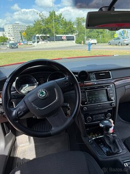 Škoda Superb II 2.0 TDI CR Elegance 125 kW DSG - 12