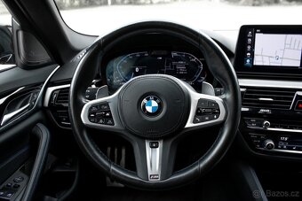 BMW Rad 5 Touring 530d mHEV xDrive A/T M-Packet - 12