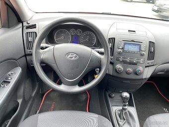 Hyundai i30 1.6 CRDI, r.v. 7/2008, klima, ALU kola, nová STK - 12