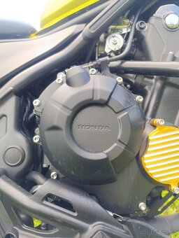 Motocykl Honda Rebel - 12