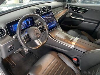 Mercedes-Benz GLC - 12