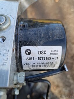 Bmw e90 318i N46 - 12