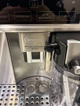Kávovar DeLonghi PrimaDonna Avant ESAM6700 - 12