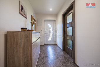 Prodej rodinného domu, 133 m², Mukařov, ul. K Památníku - 12