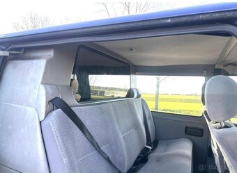VW Transporter T4 - 5 místné - 12