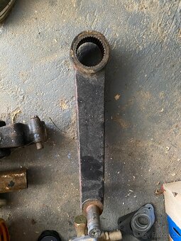 Nahradni díly na Zetor - 12