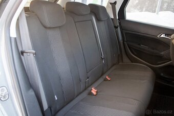 Peugeot 308 SW - 12