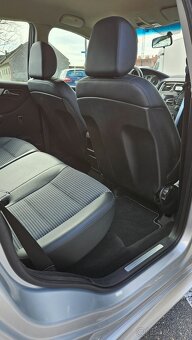 Mercedes-Benz W245 - 12