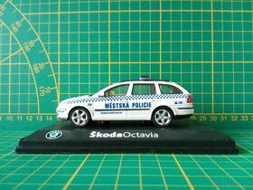 Škoda Octavia, Fabia, Favorit Policie - 12