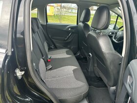 Citroen C3 1,2VTI 60kw Panorama okno Exclusive - 12