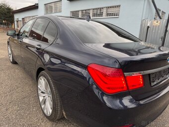BMW 7 - 12